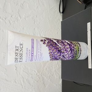 Desert Essence Jand & Body Lotion